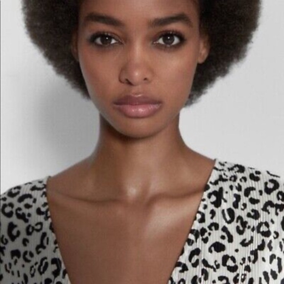 ZARA Leopard Print Micro Pleat Top - Picture 6 of 11